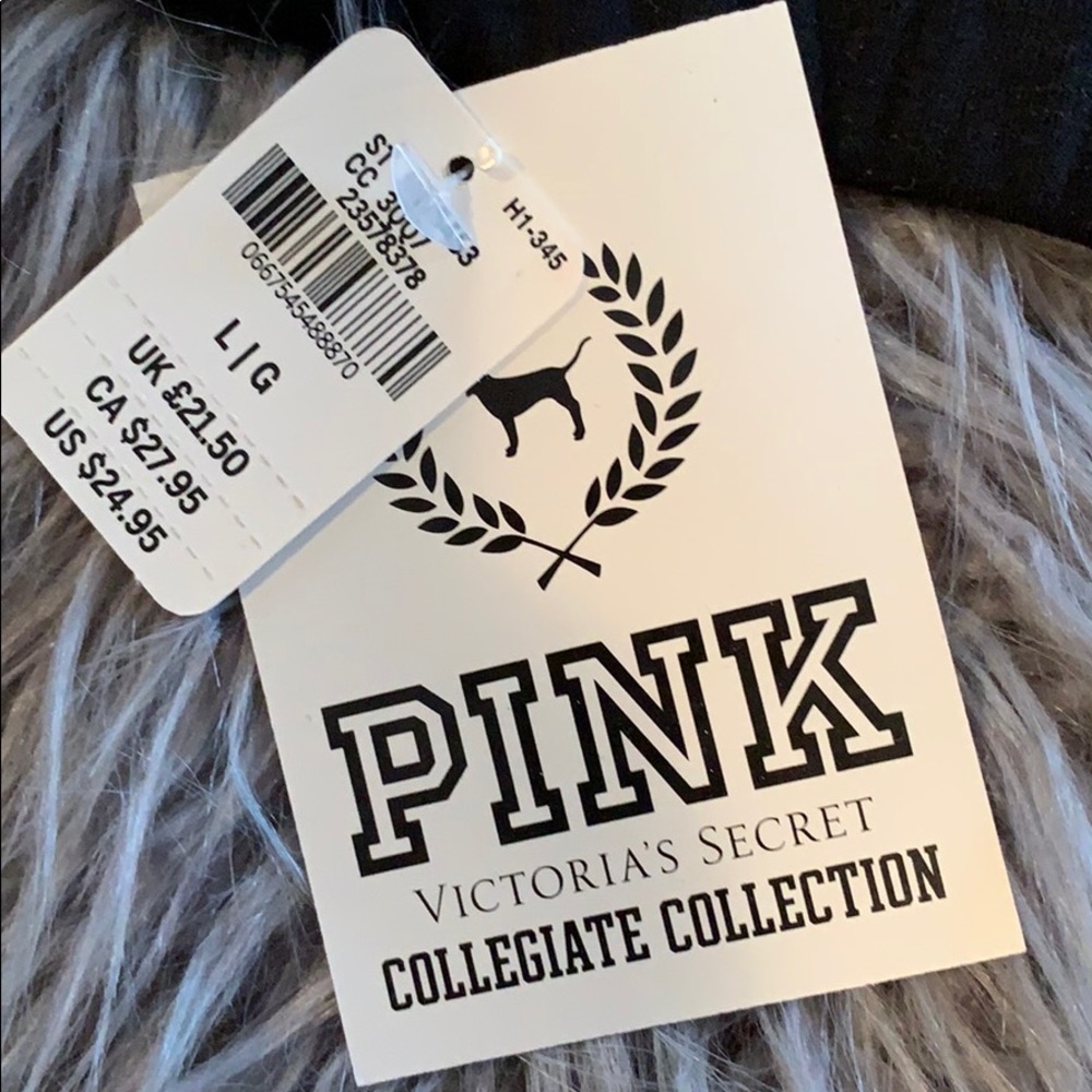 Pink By Victoria’s Secret - Picture 2 of 3